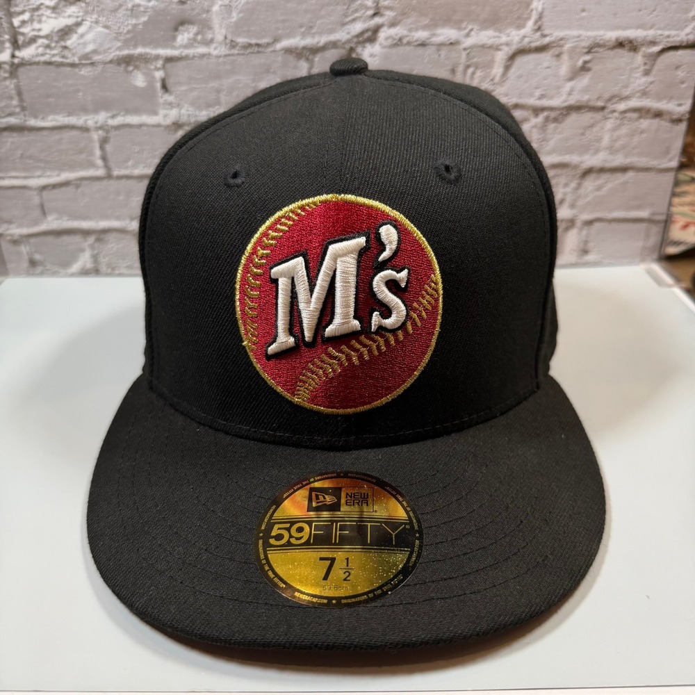 New Era Seattle Mariners M's 59FIFTY Cooperstown Fitted Hat 7 1/2 Black Red